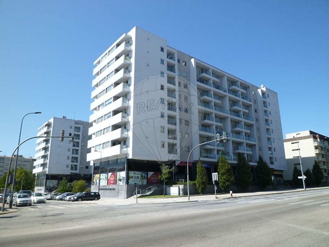 Apartamento T2 à venda em Porto