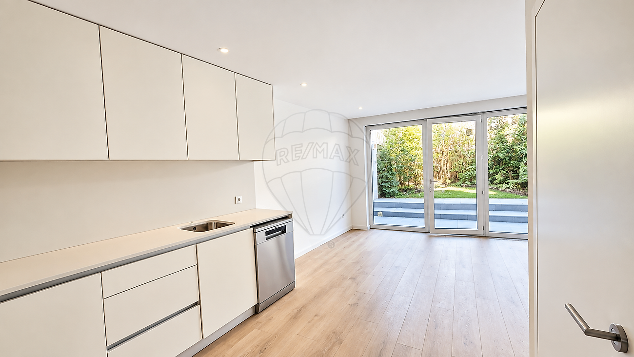 Apartamento T1 à venda em Cedofeita, Santo Ildefonso, Sé, Miragaia, São Nicolau e Vitória, Porto — foto 2