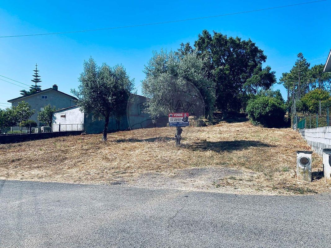 Terreno à venda em Coimbra