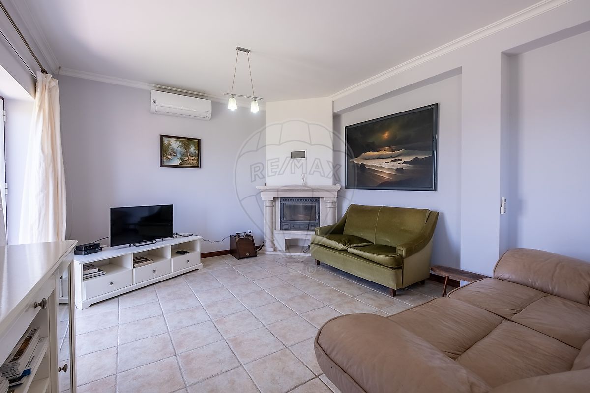 listing 123601204-14 picture-0