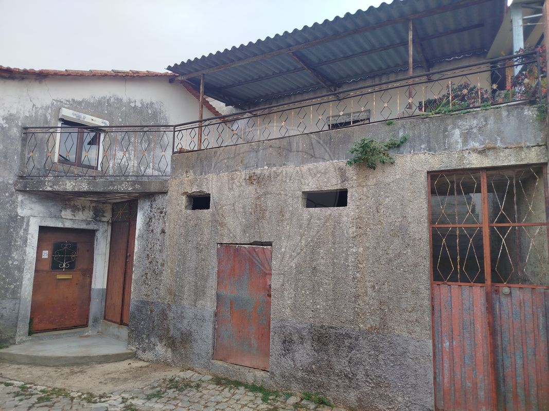 Moradia T2 para venda