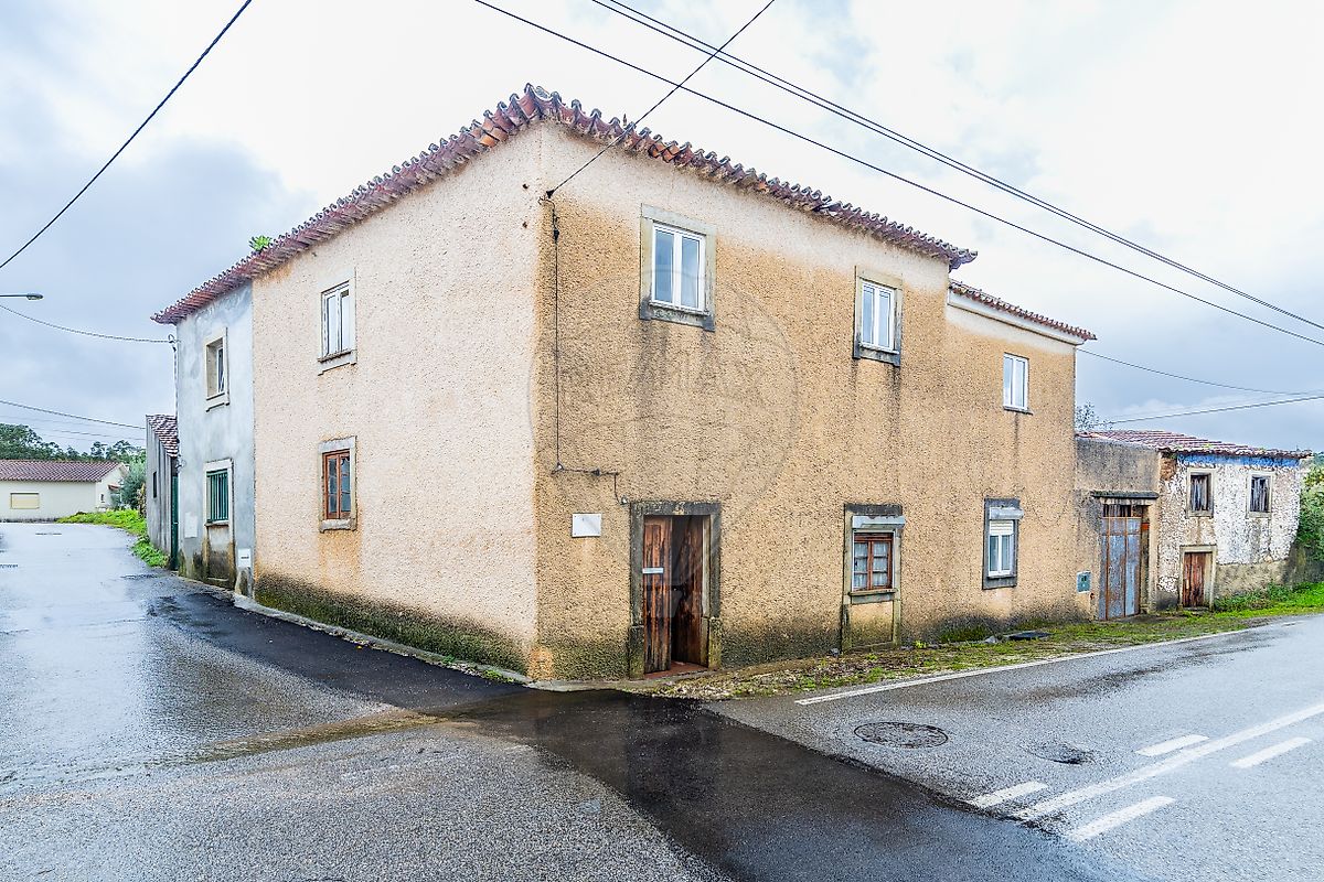 Moradia T4 à venda em Coimbra