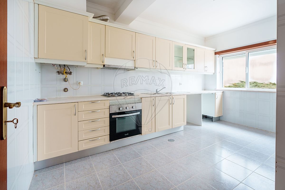 Apartamento T3 para arrendar em Coimbra