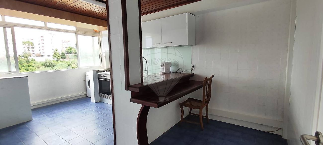 Apartamento T3 para arrendar em Coimbra