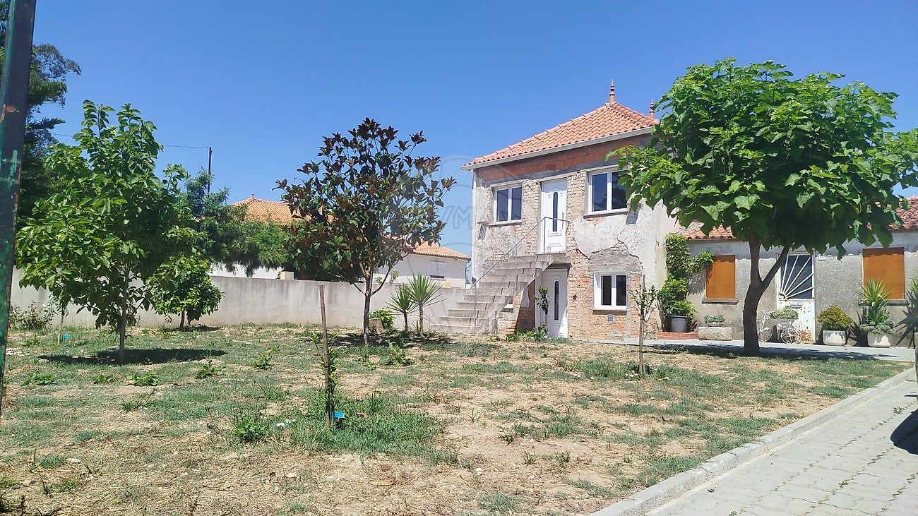 Moradia - São Pedro de Alva e São Paio de Mondego, Penacova, Coimbra