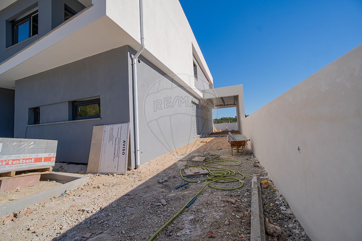 Moradia T4 à venda em Barcouço, Mealhada — foto 4