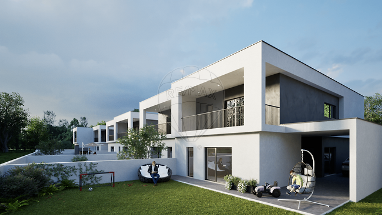Apartamento T4 à venda em Mealhada