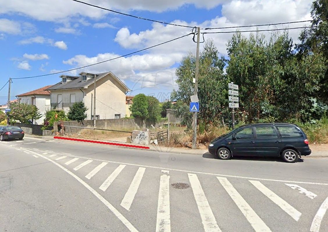 Terreno à venda em Gondomar