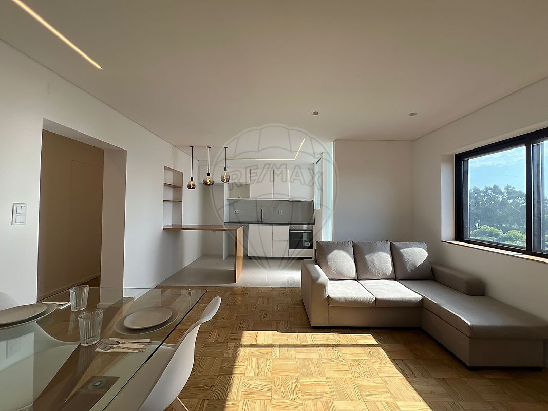 Apartamento T4 para venda