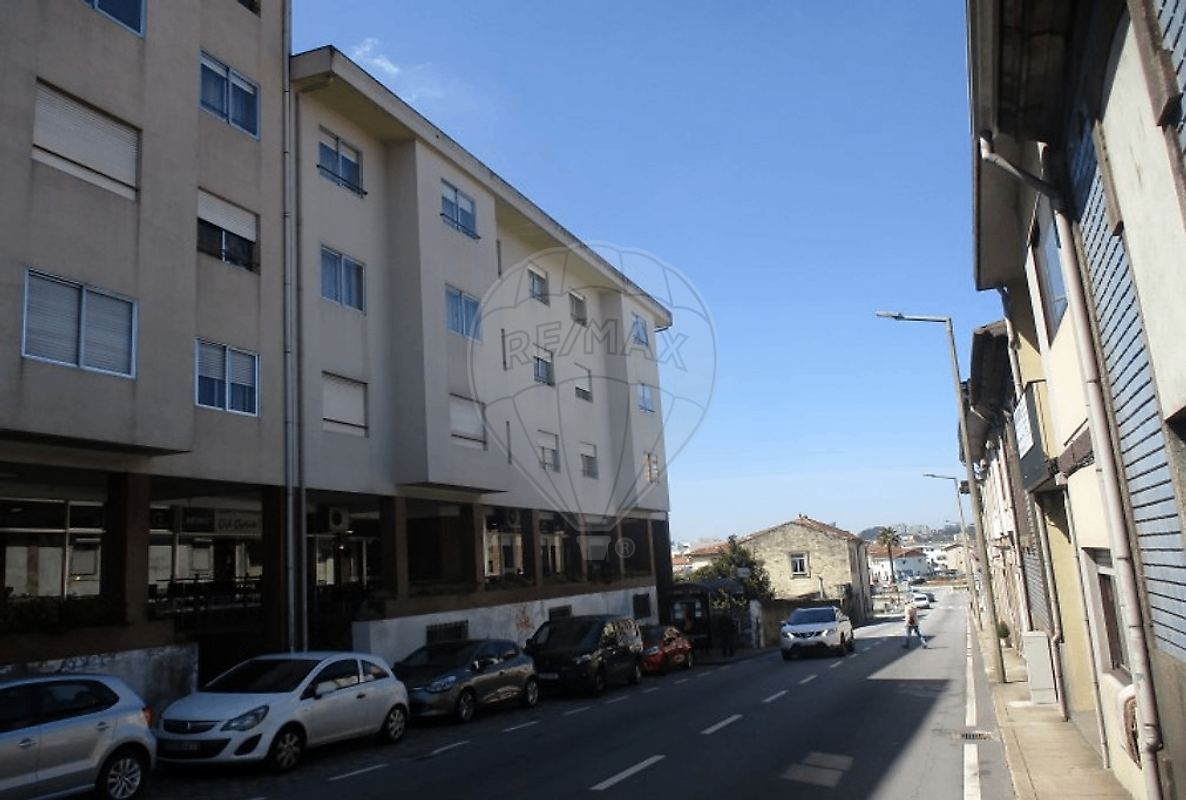 Apartamento T3 à venda em Gondomar