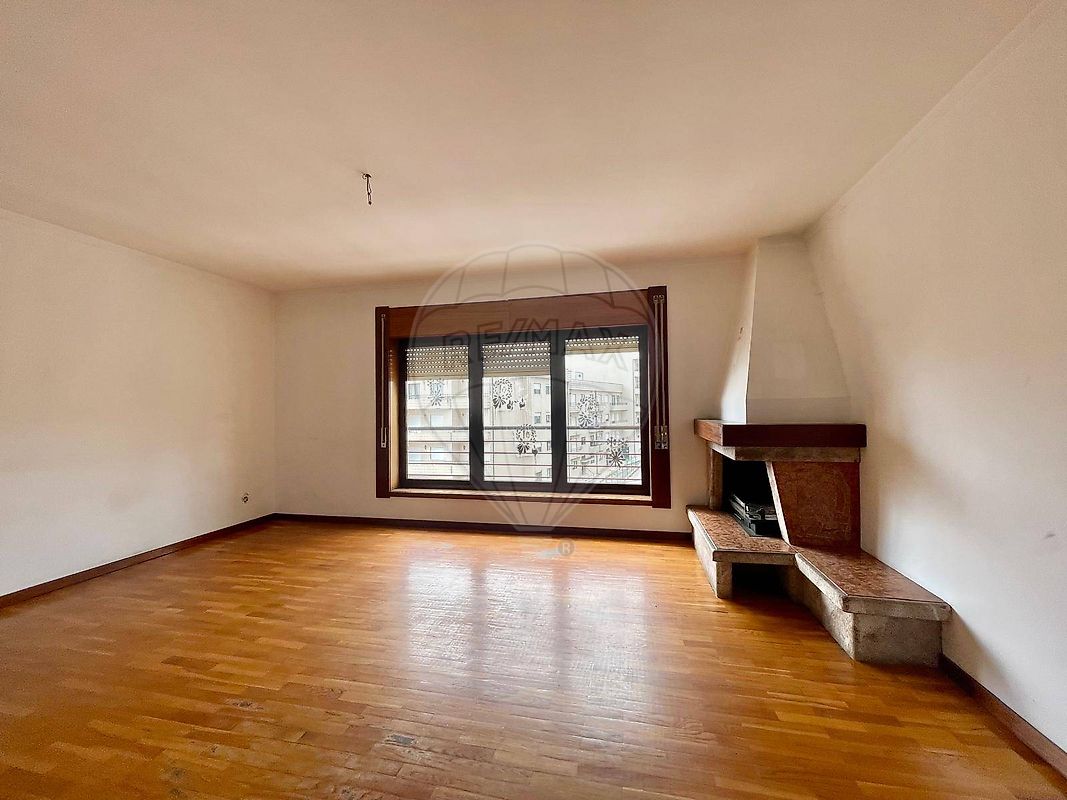 Apartamento T3 à venda em Fânzeres e São Pedro da Cova, Gondomar — foto 9
