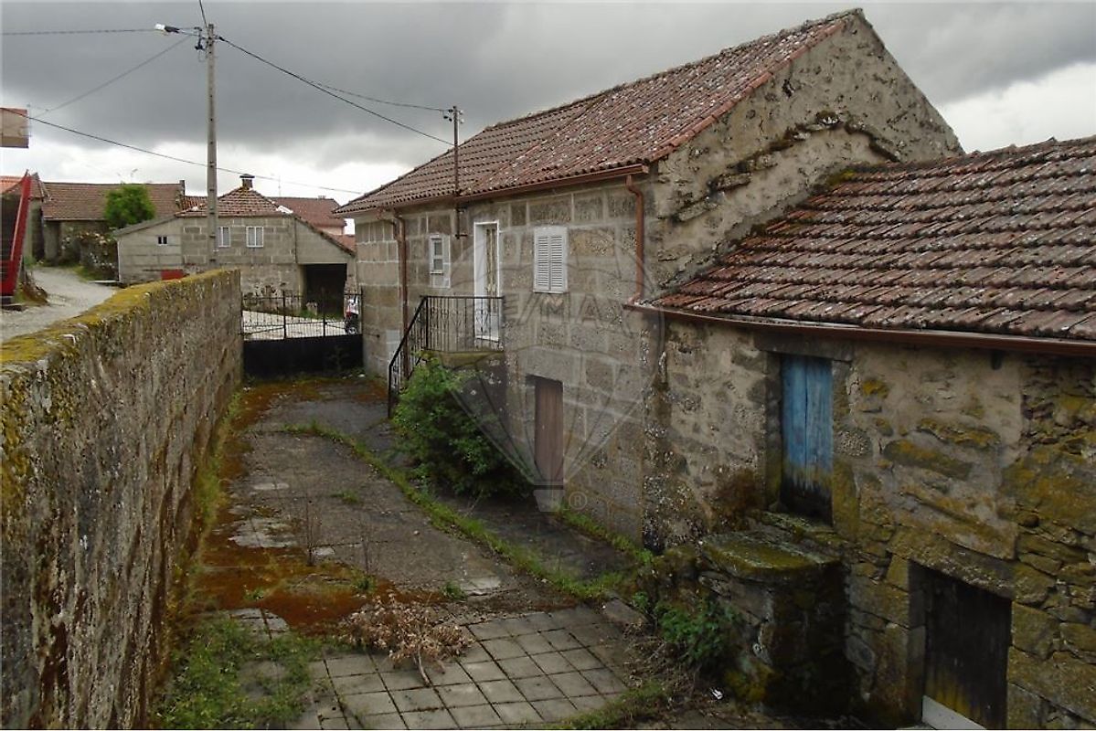 MORADIA DE ALDEIA