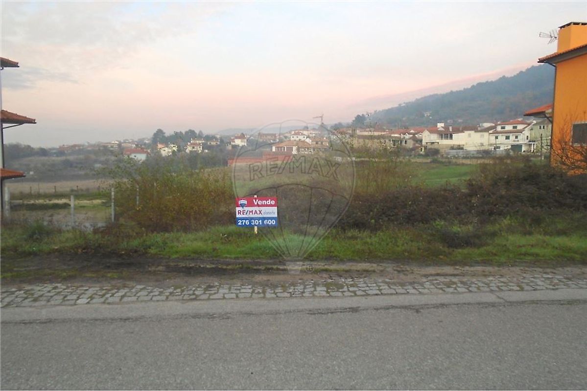 Terreno  à venda em Chaves