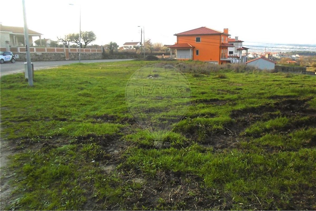 Terreno  à venda em Chaves