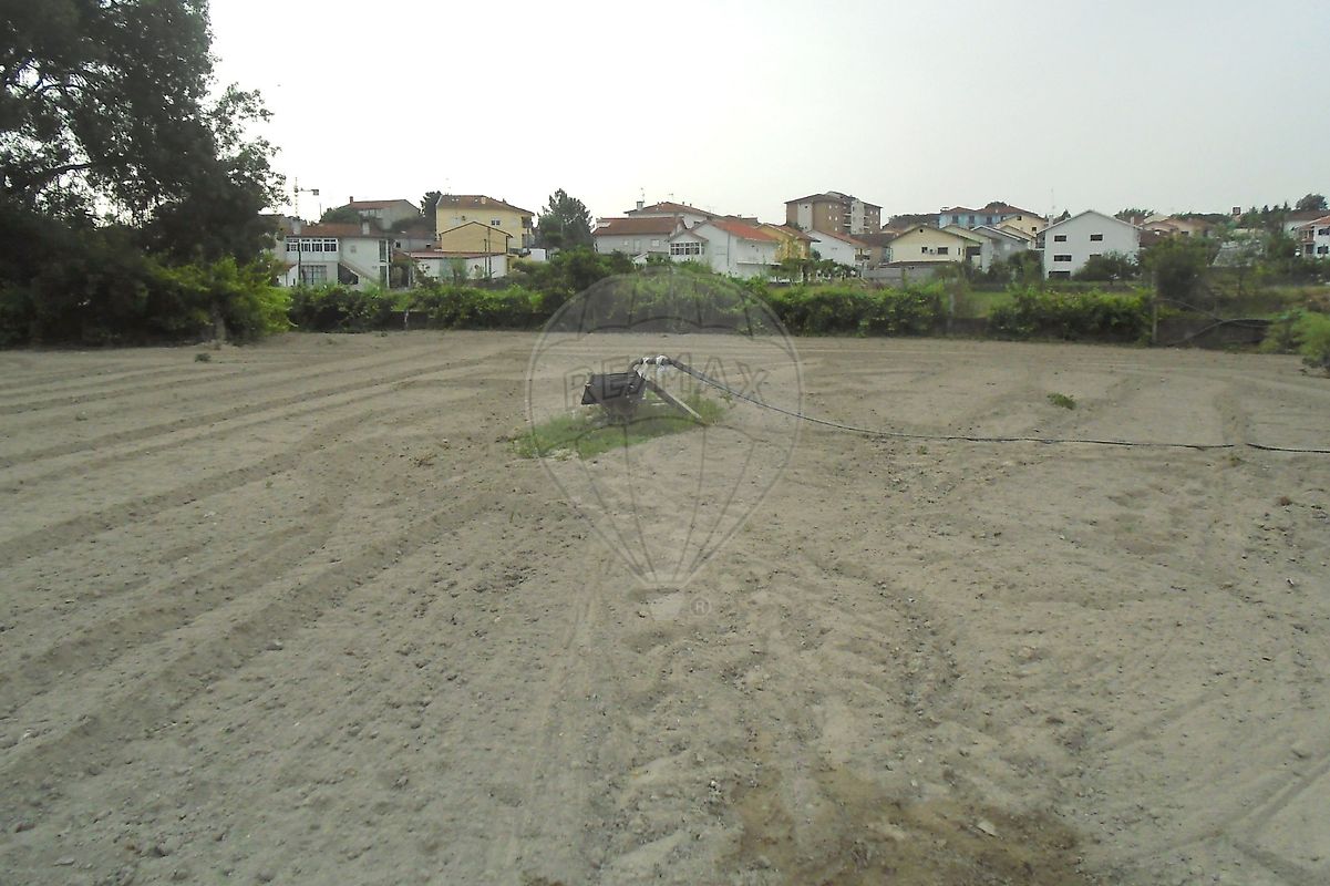 Land for sale in Chaves, Portugal — €450,000