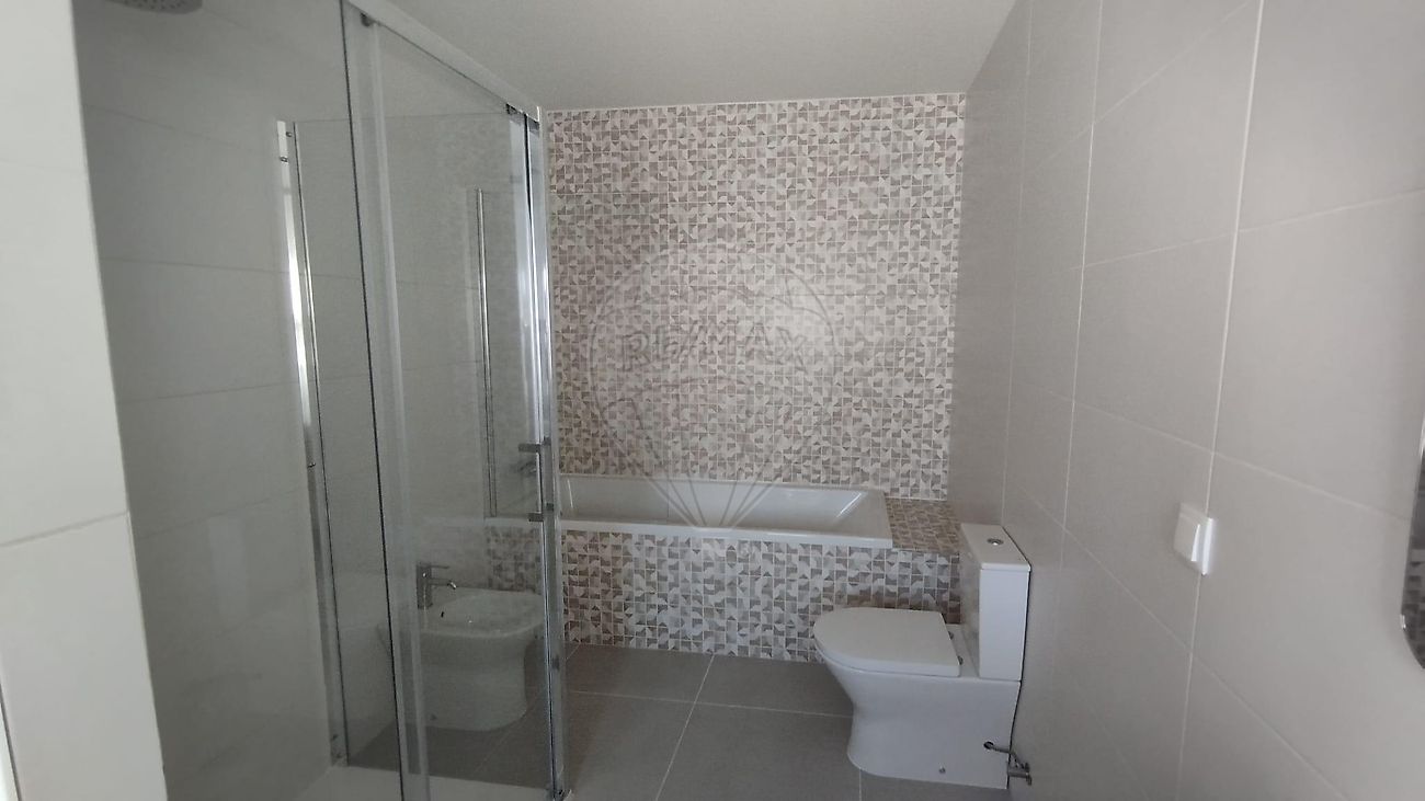 Moradia T3 à venda em Vidago (Vidago, Arcossó, Selhariz e Vilarinho das Paranheiras), Chaves — foto 10