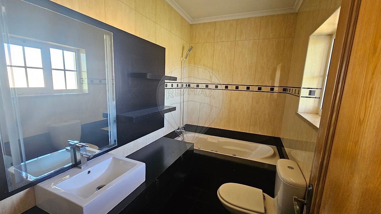 Moradia T3 à venda em Vidago (Vidago, Arcossó, Selhariz e Vilarinho das Paranheiras), Chaves — foto 12