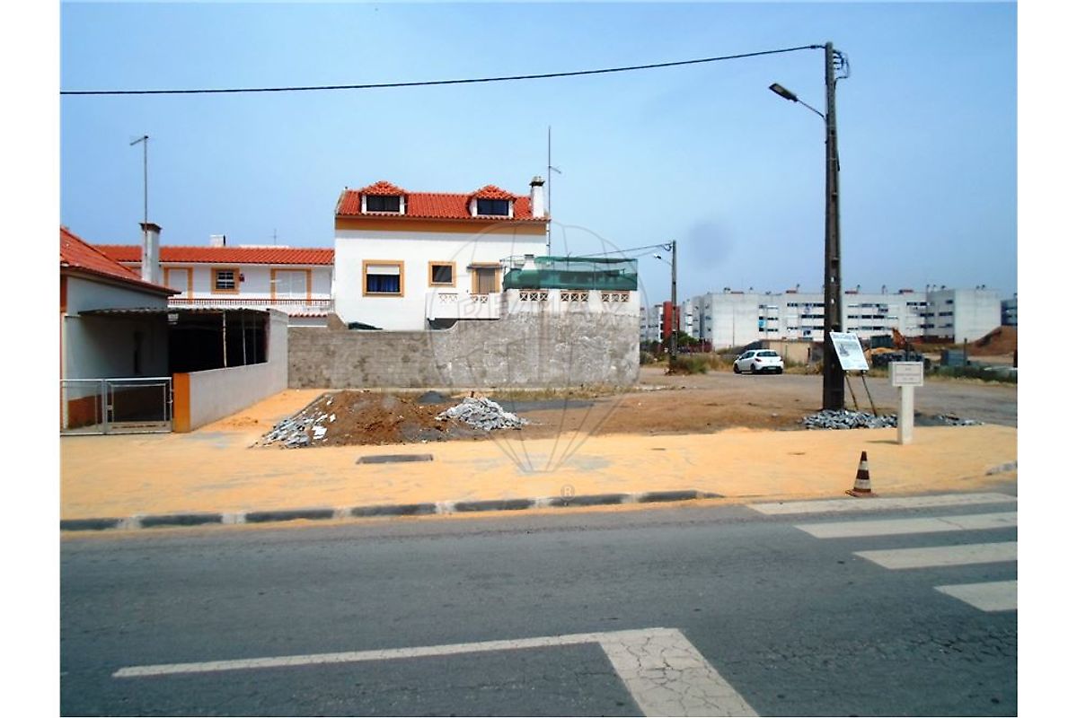 Terreno em Sines