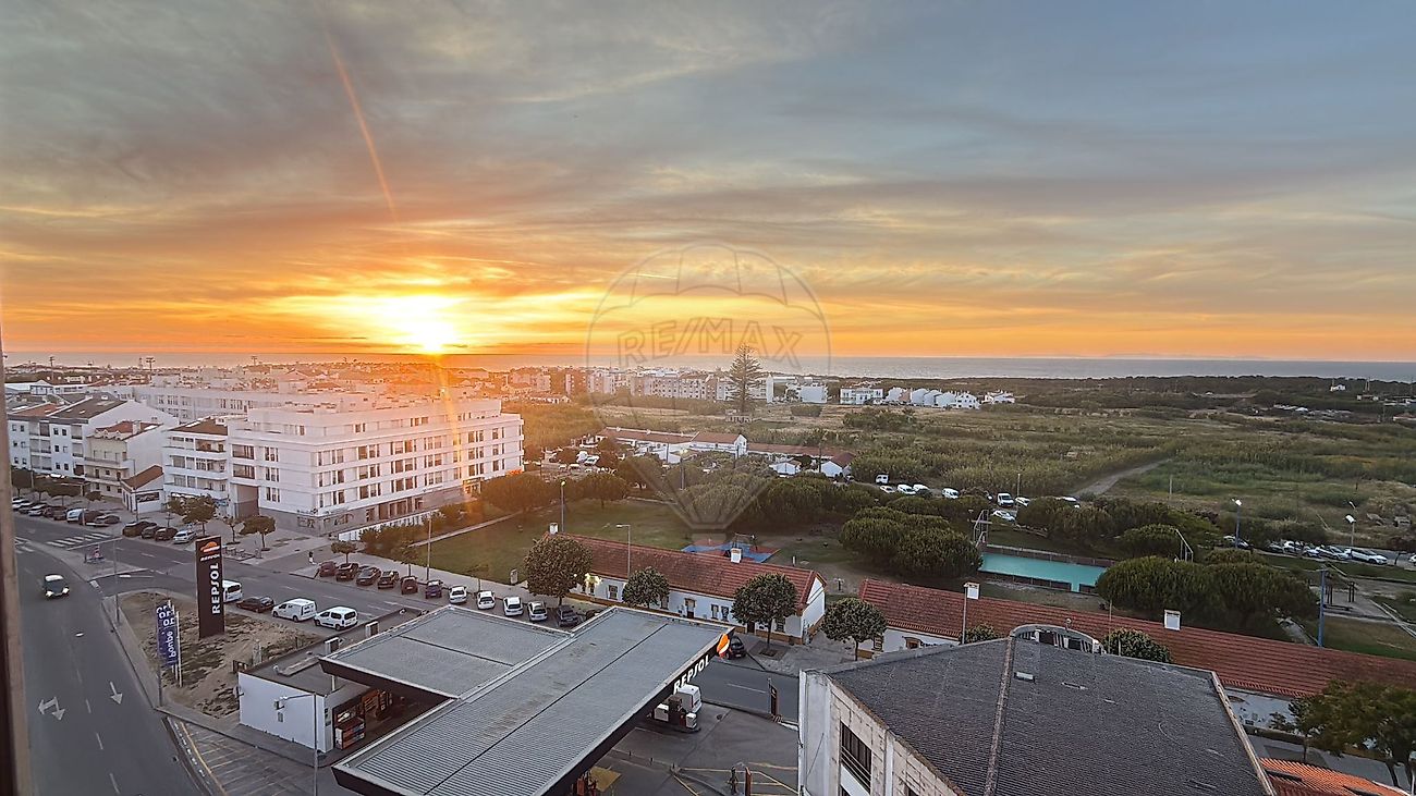 Apartamento T2 à venda em Sines