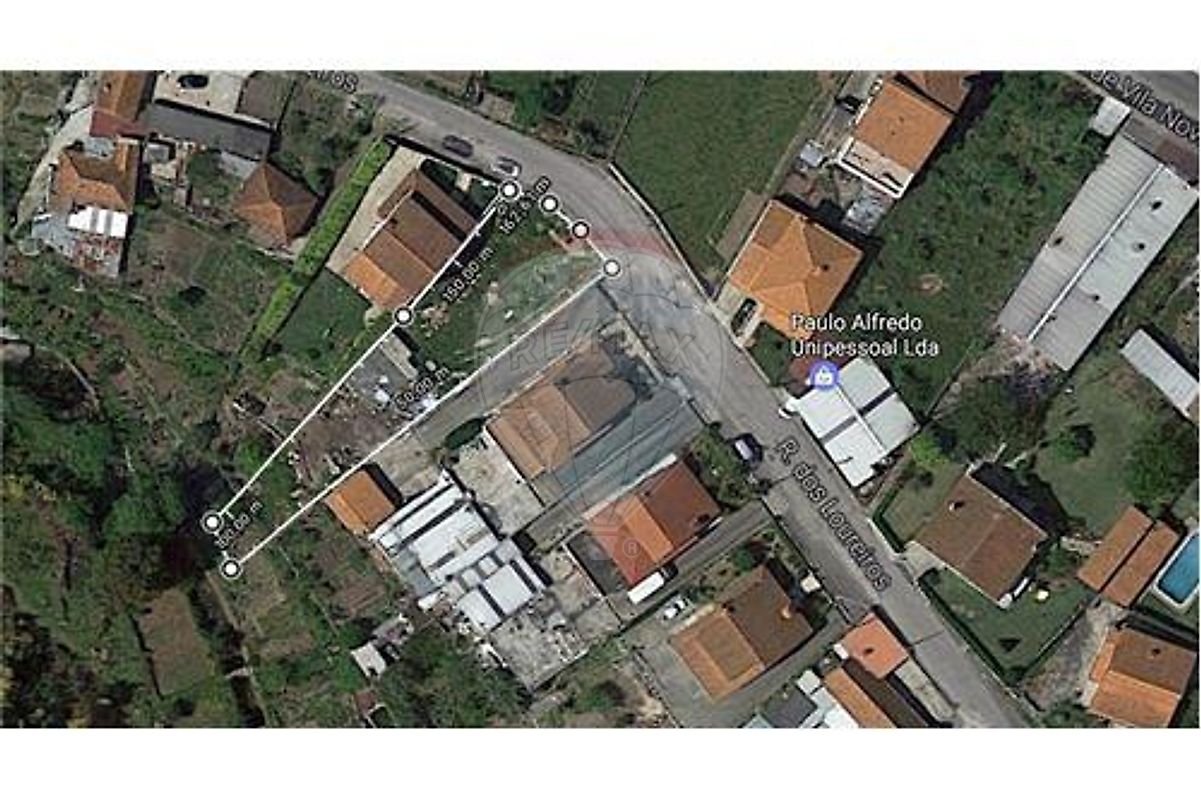Terreno em Paços de Ferreira