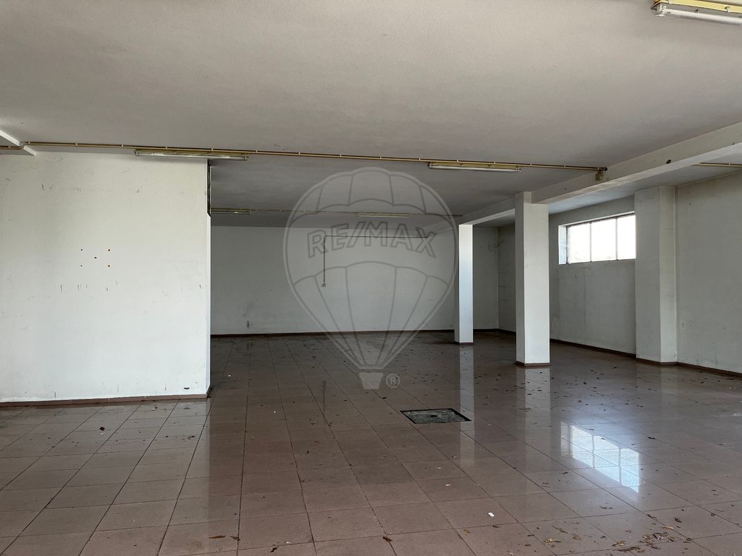 Garagem para venda