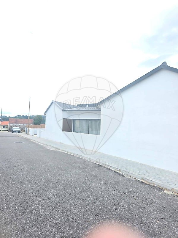 Moradia T2 à venda em Carvalhosa, Paços de Ferreira — foto 4