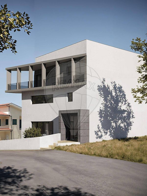 Apartamento T2 à venda em Paços de Ferreira