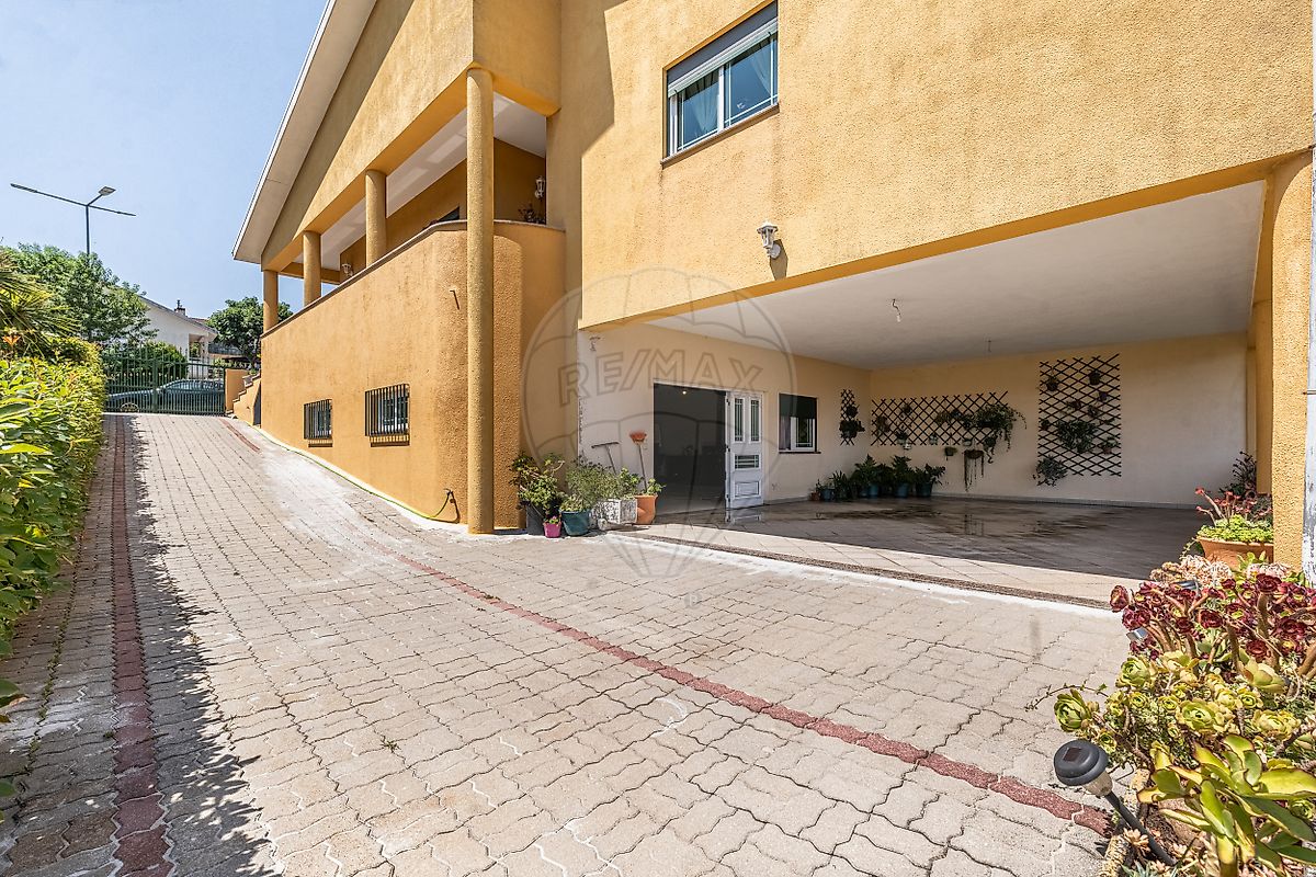 listing 123711030-197 picture-0