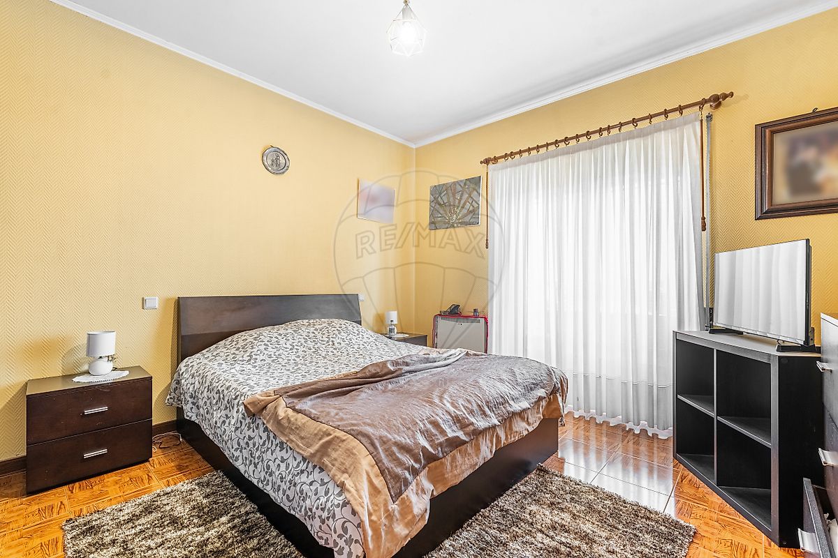 listing 123711030-197 picture-0
