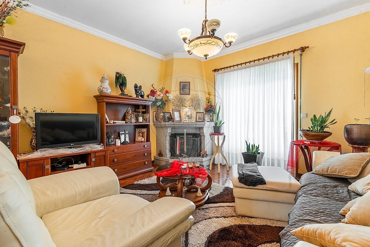 listing 123711030-197 picture-0