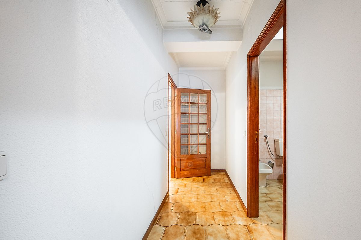 Apartamento T2 à venda em Santo Tirso, Couto (Santa Cristina e São Miguel) e Burgães, Santo Tirso — foto 9