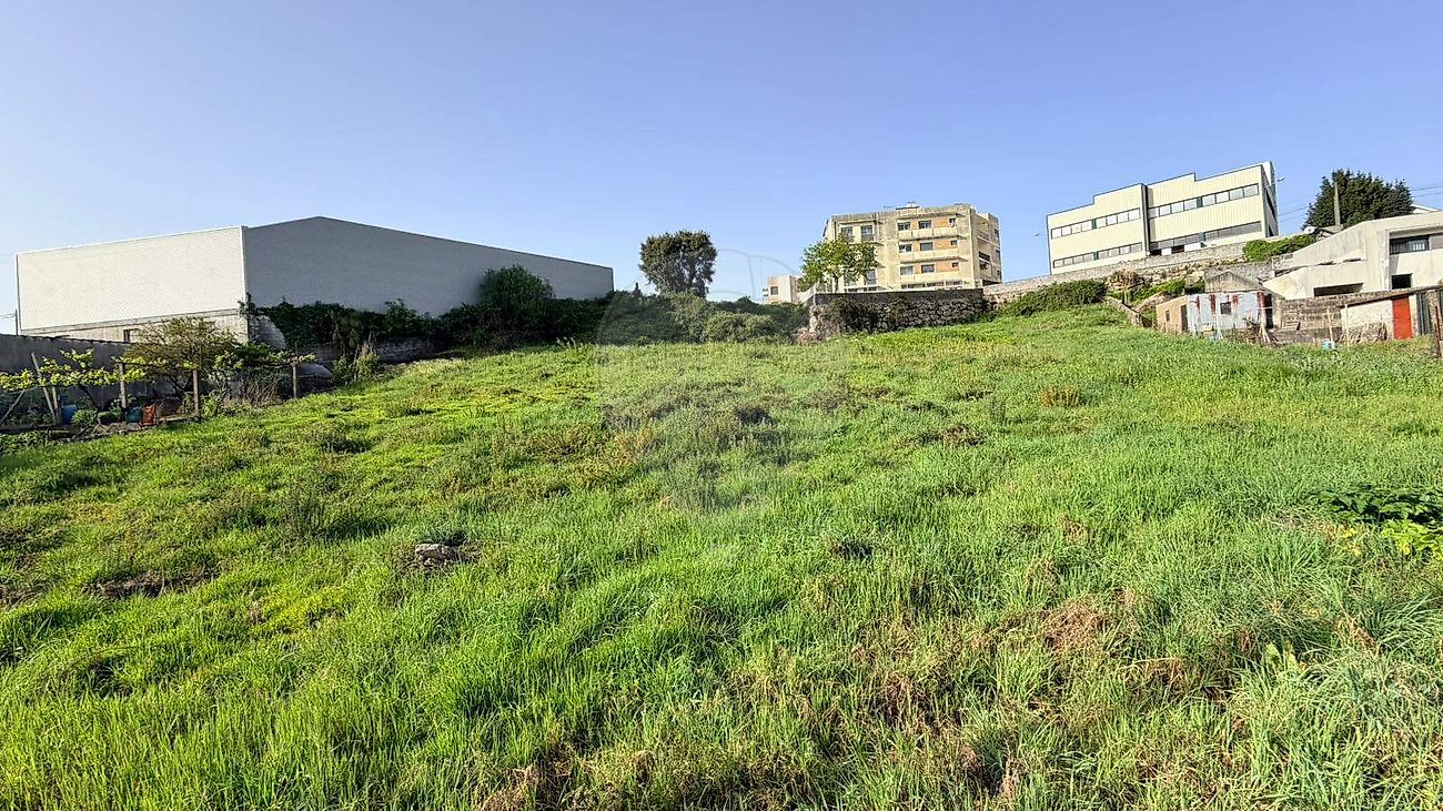 Terreno - Meixomil, Paços de Ferreira, Porto