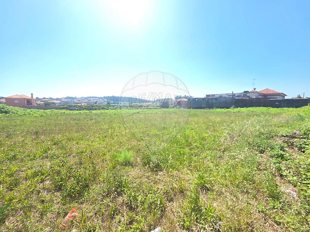 Terreno - Frazão Arreigada, Paços de Ferreira, Porto