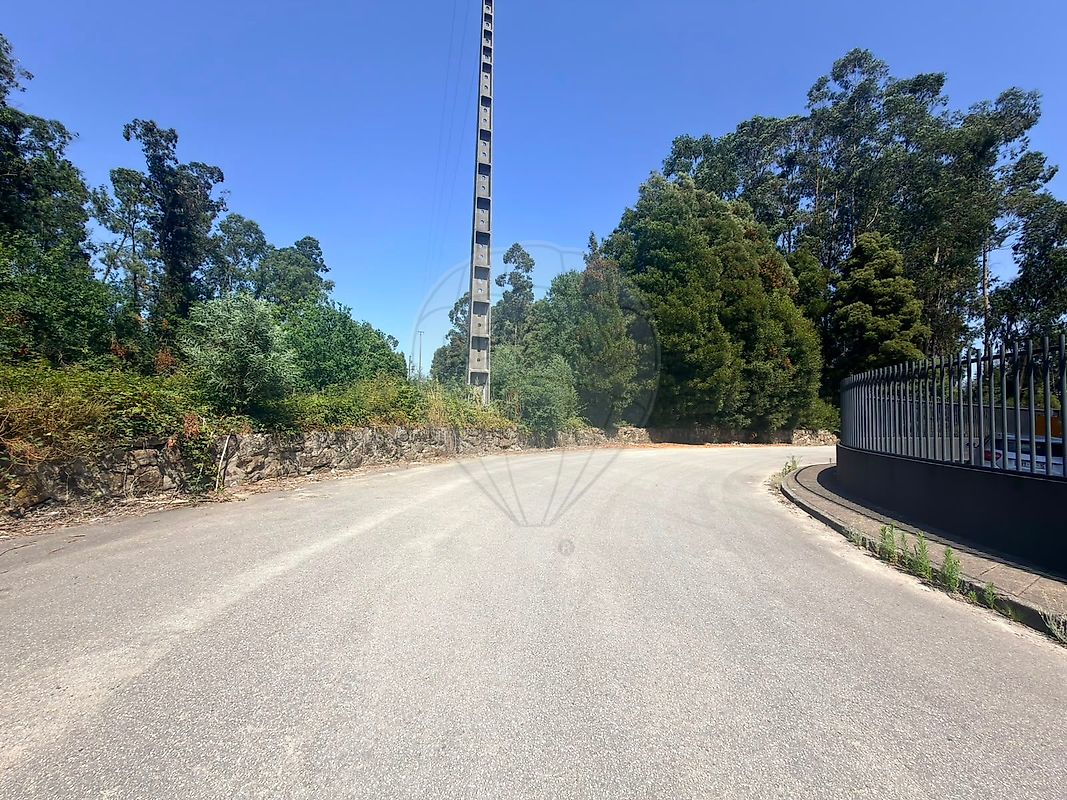 Terreno - Carvalhosa, Paços de Ferreira, Porto
