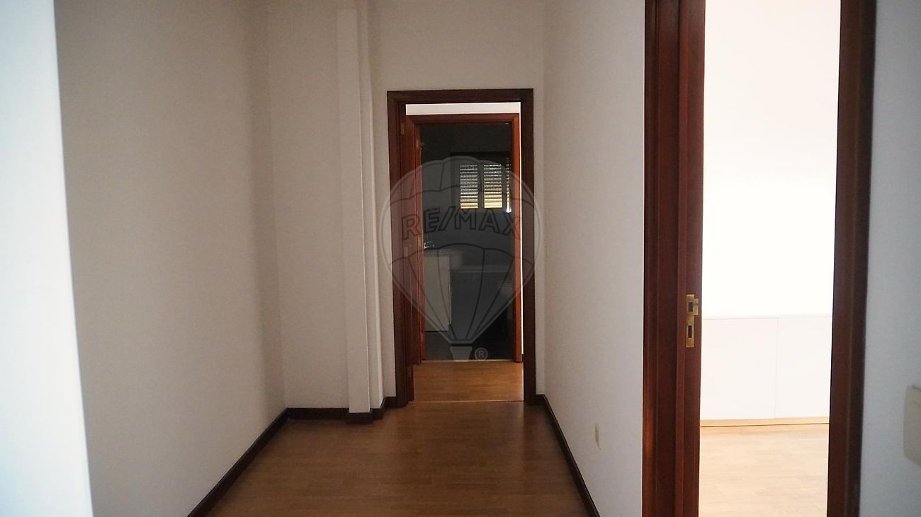 Apartamento T3 à venda em Carvalhosa, Paços de Ferreira — foto 17