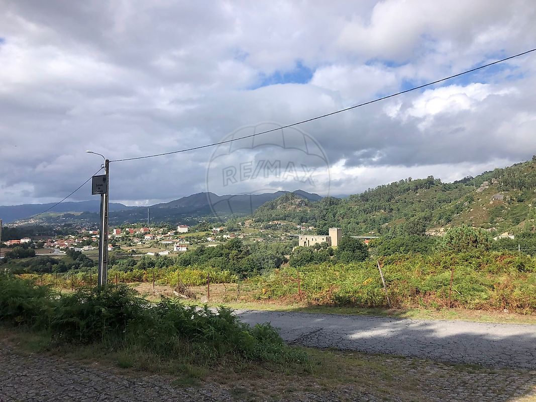 Terreno  à venda em Arcos de Valdevez