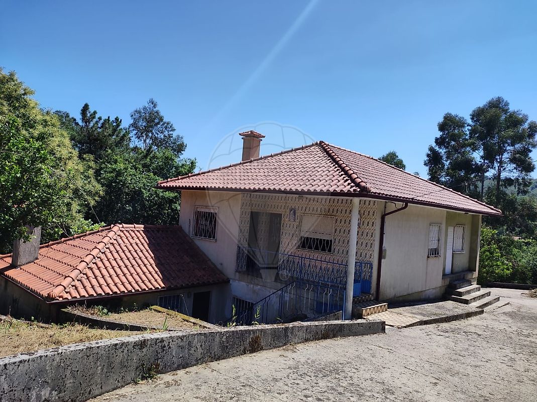 Moradia T2 para venda
