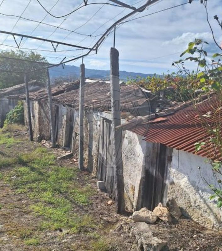 Moradia T0 para venda