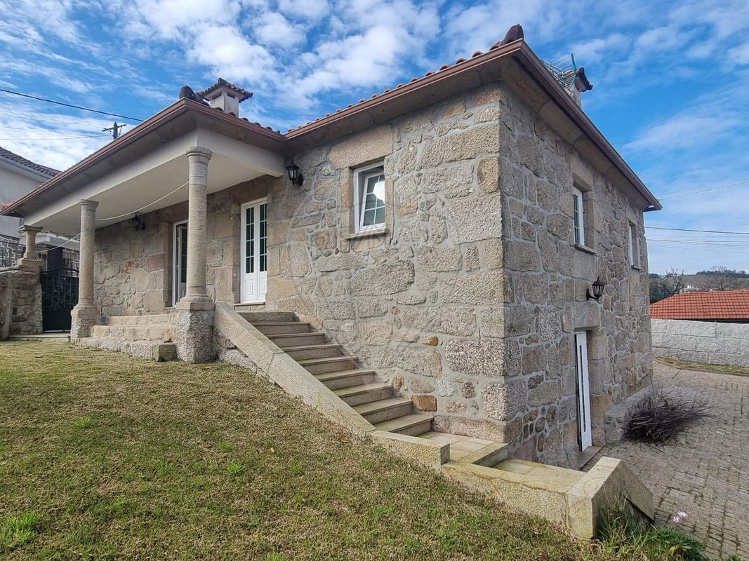 Moradia T3 para venda
