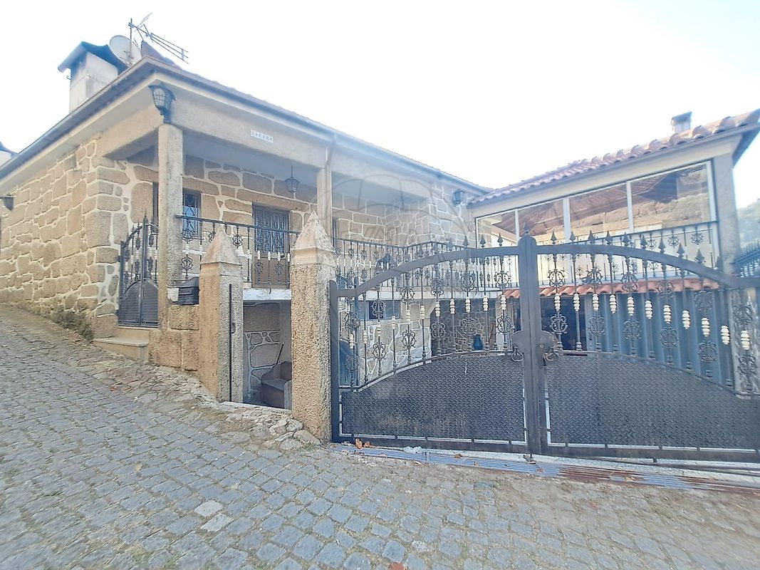 Moradia T3 para venda