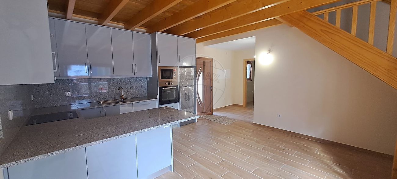 Moradia T3 para venda