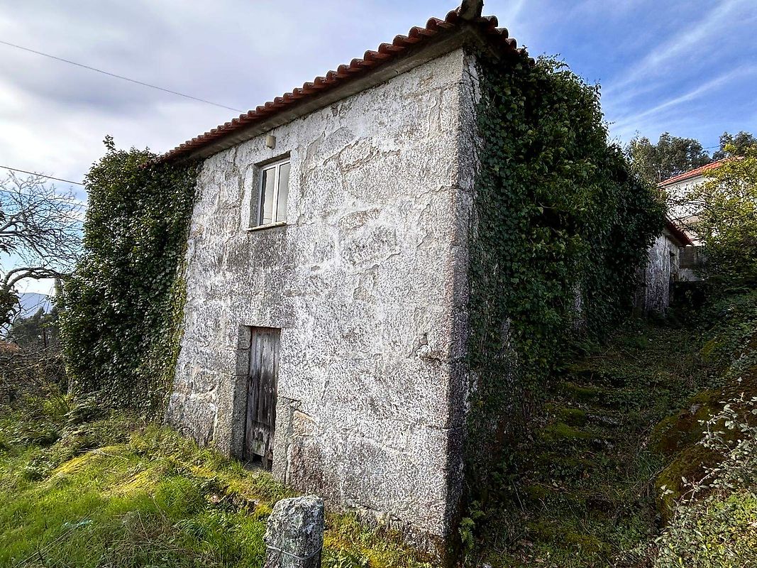 Moradia T2 à venda em Arcos de Valdevez
