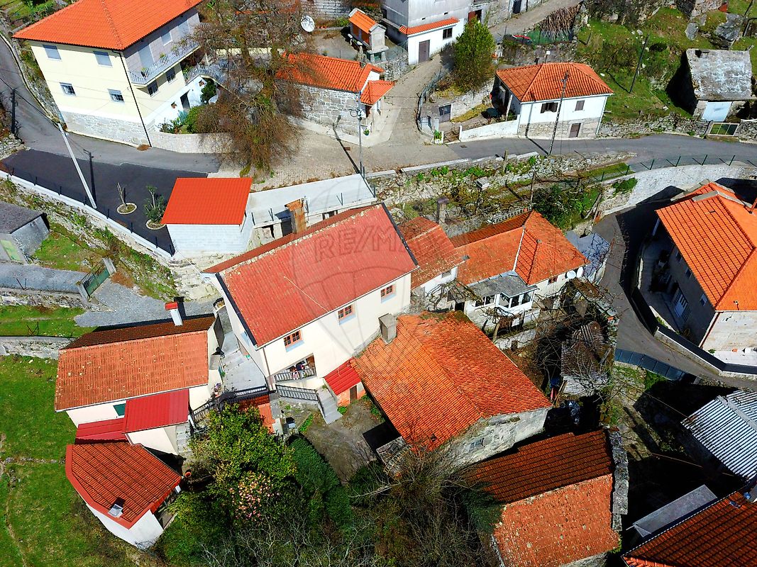 Moradia T3 à venda em Portela e Extremo, Arcos de Valdevez — foto 5