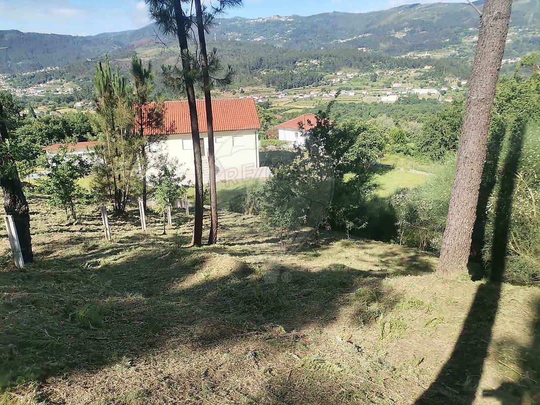 Terreno - Vilela, São Cosme e São Damião e Sá, Arcos de Valdevez, Viana do Castelo