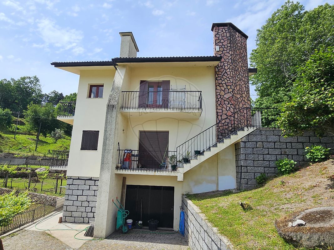 Moradia - Britelo, Ponte da Barca, Viana do Castelo
