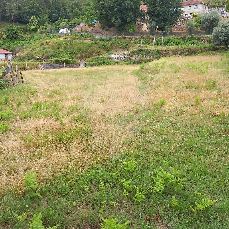 Terreno - Aguiã, Arcos de Valdevez, Viana do Castelo