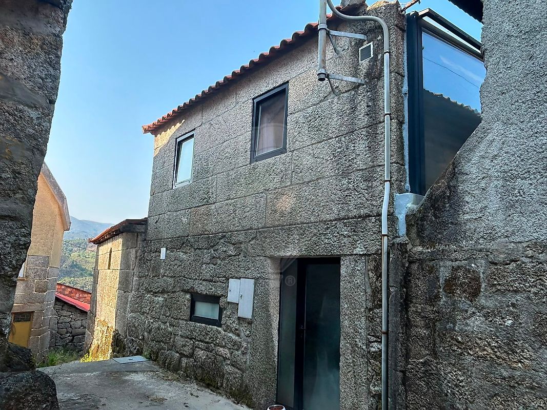 Apartamento T1 à venda em Ponte da Barca