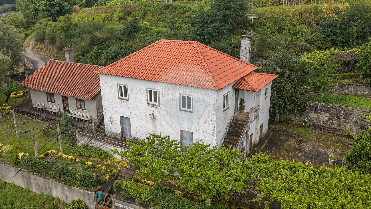 Moradia - Rebordões (Souto), Ponte de Lima, Viana do Castelo