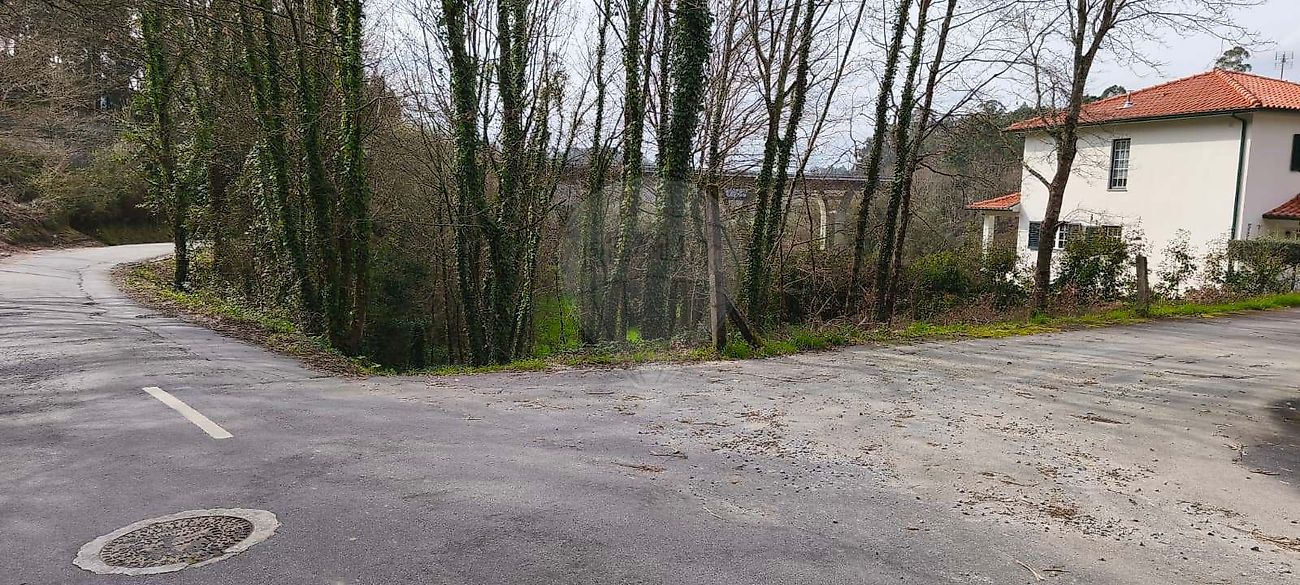 Terreno - Refóios do Lima, Ponte de Lima, Viana do Castelo