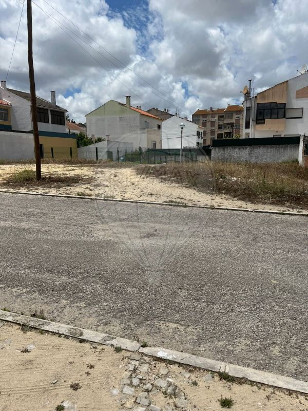 listing 123741249-17 picture-0